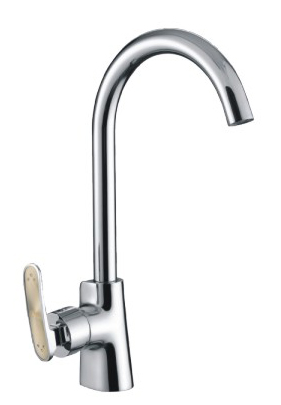 Kitchen sink with single handle